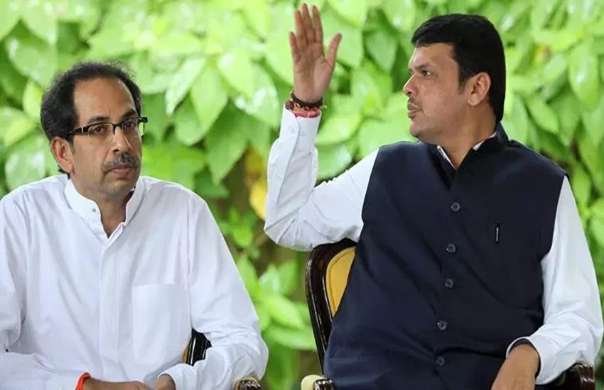 देवेंद्र फडणवीस और उद्धव ठाकरे 
फोटो सोर्स- फाइनेंसियल एक्सप्रेस 