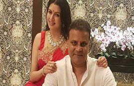 Bhagyashree with husband Himalaya Dasani
