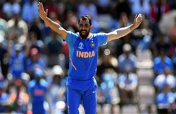 IND vs NZ: ‘जानबूझकर मैच हारना चाहती है टीम इंडिया’, शमी को प्लेइंग इलेवन में नहीं लेने पर फूटा फैंस का गुस्सा