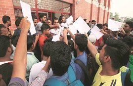 du cut off, du cut off list, du cut off list 2019, du 5th cut off, du 5th cut off 2019, du 5th cut off list 2019, cut off list 2019, delhi university cut off list, du.ac.in, delhi university cut off list 2019, delhi university cut off 2019, du arts cut off list, du bcom cut off list