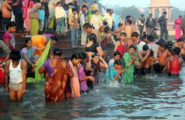 IRCTC ganga snan yatra, IRCTC ganga yatra, IRCTC ganga tour, IRCTC ganga river tour, Ganga river, holy water, holy trip, IRCTC, Ganga snan special yatra, Ganga pilgrims, Haridwar, Rishikesh, Varanasi, Guwahati, GST, Guwahati, New Bongaigaon, New Cooch Behar, New Jalpaiguri, Katihar, New Jalpaiguri, New Cooch Behar, New Bongaigaon, Guwahati, Bharat Darshan Special Tourist Train, Utility News, India News, National News, Hindi News