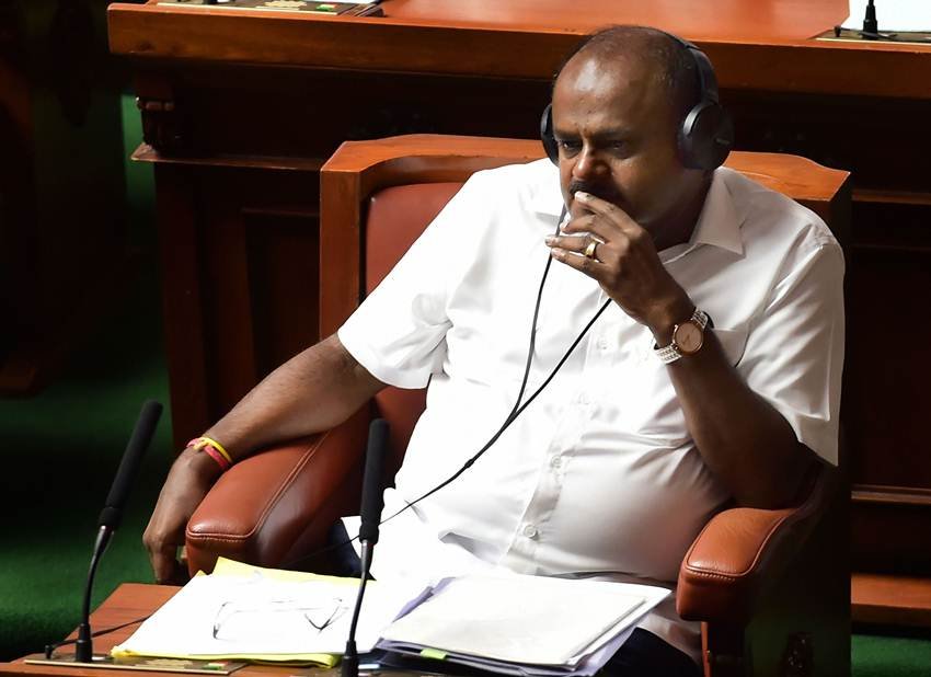 Karnataka Political Crisis, Karnataka Crisis, Karnataka, JDS, Congress, JDS-Congress, HD Kumaraswamy, CM Tenure, Trust Vote, State News, National News, India News, Hindi News, एचडी कुमारस्वामी, जेडीएस, कांग्रेस, बेंगलुरू, विधानसभा, विश्वास मत, बीजेपी, सियासी ड्रामा, हंगामा, कर्नाटक विधानसभा, राज्य समाचार, हिंदी समाचार