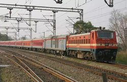 Indian Railways IRCTC: यात्रियों के लिए खुशखबरी, जानें कब से शुरू होगी ‘प्राइवेट’ ट्रेन