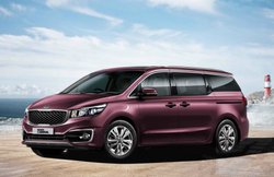 आ रही है 11 सीटों वाली Kia Carnival, साइज और फीचर्स से Toyota Innova को देगी टक्कर