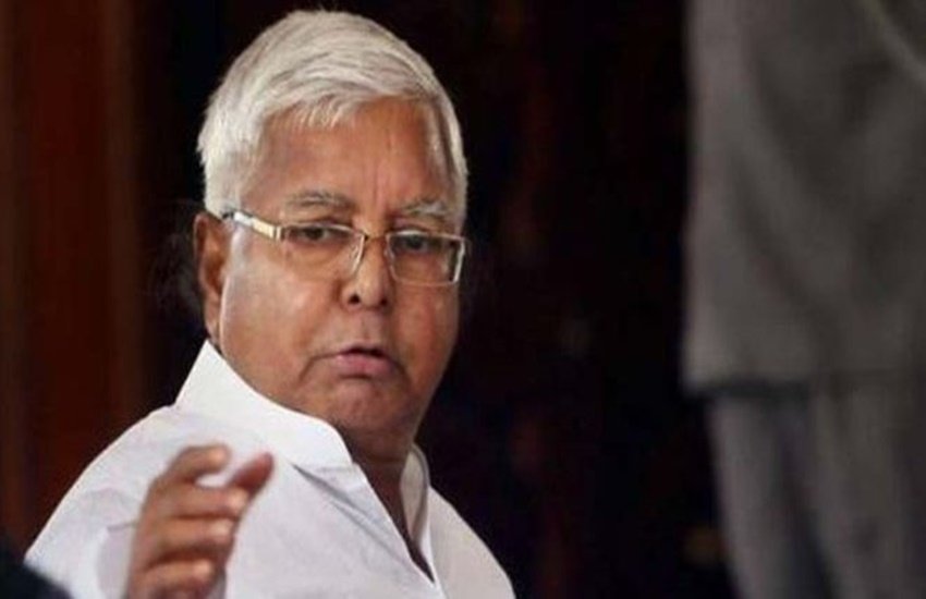 लालू यादव के शासनकाल में चारा घोटाला हुआ था।लालू यादव इस मामले में जेल की सजा काट रहे हैं। (पीटीआई)
