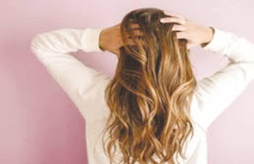 बरसात में बालों की देखभाल बरसात में बालों की देखभाल