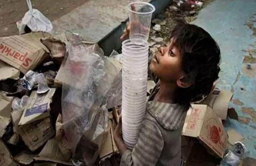 भारत में 8.3 फीसदी बच्चे 'खूंखार' ग़रीबी की चपेट में हैं। (फाइल फोटो सोर्स: द इंडियन एक्सप्रेस)