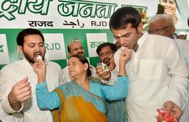 RJD, Rabri Devi, former cm, Tej Pratap Yadav, Tejashwi Yadav, national executive meeting, NDA, RJD leader, RJD spokesperson, Mrityunjay Tewary, Lalu Prasad Yadav, india news, Hindi news, news in Hindi, latest news, today news in Hindi
