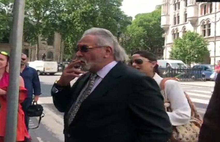 Vijay Mallya, Liquor Baron, Kingfisher Airlines, Permission, Appeal, Extradition Case, Approve, Royal Courts of Justice, London, International News, National News, Hindi News