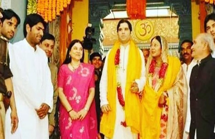 मेनका गांधी ने अपने ऑफिशियल ट्विटर अकाउंट से ये फोटो पोस्ट की थी। 