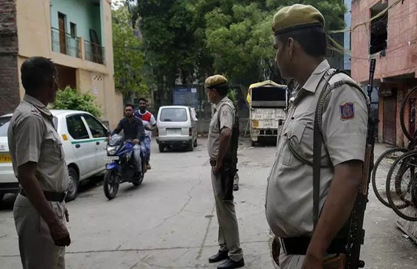 आंध्रप्रदेश पुलिस 
(फोटो सोर्स - इंडियन एक्सप्रेस)