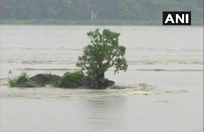 Assam, Monsoon, north-east state, four lakh people, Guwahati, river flooded, heavy rain, Assam State Disaster Management Authority, Kaziranga National park, Chief Minister Sarbananda Sonowal