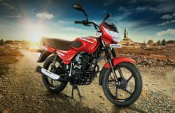 Bajaj CT110: नए रफ लुक और अपडेटेड फीचर्स के साथ लांच हुई बाइक, कीमत 38 हजार से भी कम