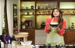 VIDEO: खाने में होगा सलाद तो दिखेंगी शिल्पा शेट्टी की तरह स्लिम फिट