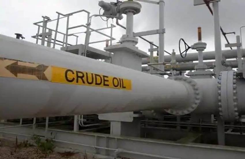 Growth ,eight core industries,coal, crude oil, natural gas, refinery products, fertiliser, steel, cement ,electricity,June,data released by the government