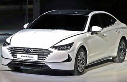 Hyundai Sonata हाइब्रिड सोलर रूफ सिस्टम के साथ हुई पेश, सूर्य की रोशनी से चलेगी कार