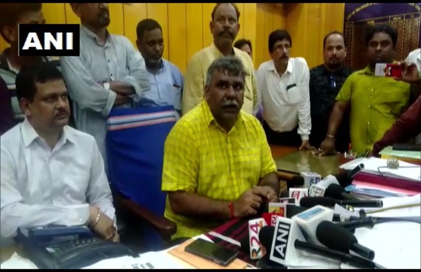 टीएमसी नेता जे तिवारी (फोटो सोर्स: ANI)