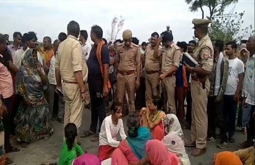 कानपुर में पूर्व प्रधान के भाई की निर्मम हत्या 
फोटो सोर्स- स्थानीय 