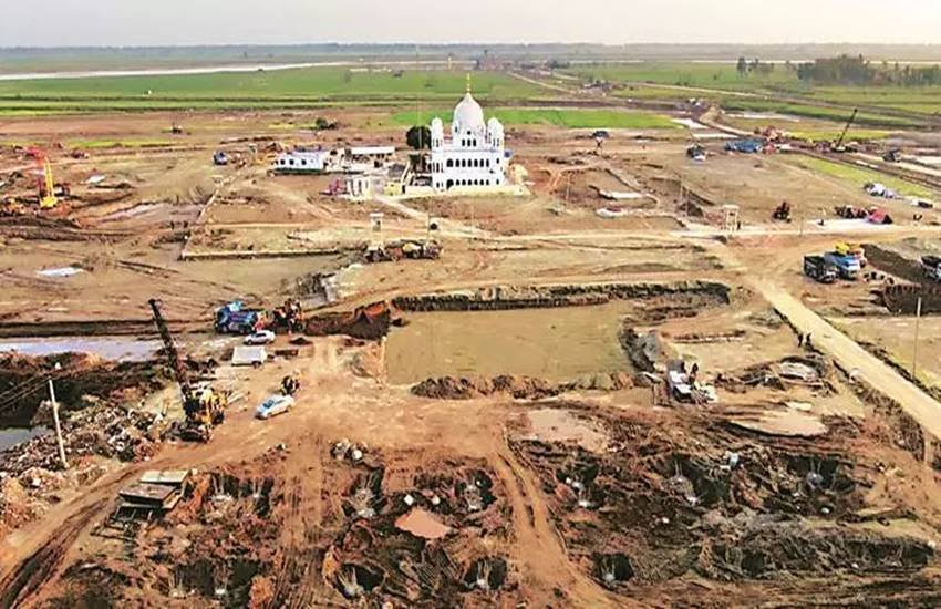 गलियारा पाकिस्तान के करतारपुर स्थित दरबार साहिब।