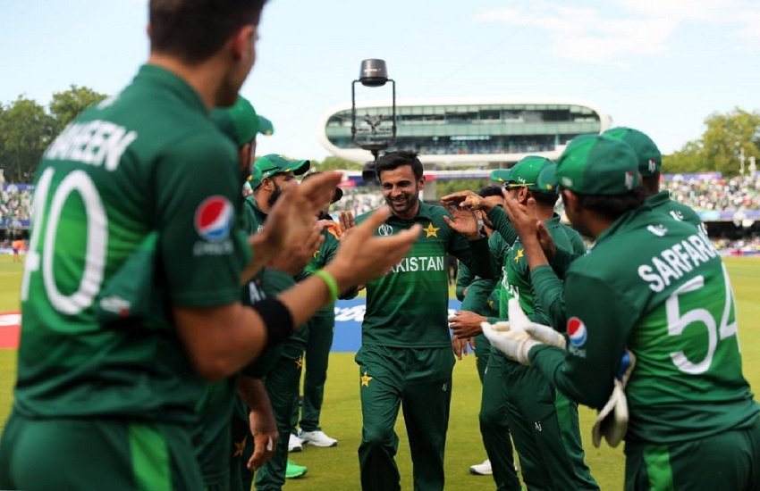 90 के दशक के आखिरी एक्टिव एशियाई खिलाड़ी ने लिया संन्यास। (pc- icc/twitter) 