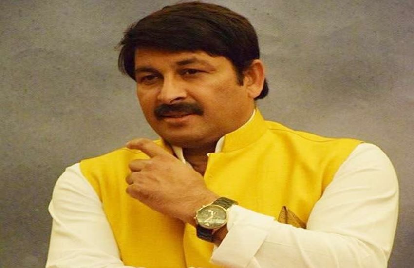 मनोज तिवारी के इंस्टाग्राम पर कुल 78,798 फॉलोवर्स हैं। वहीं ट्विटर पर 770753 जबकि फेसबुक पर 920,796 लोग फॉलो करते हैं।