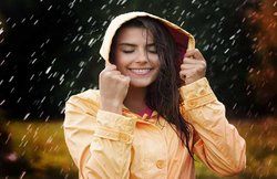 मानसून में कैसे रखें खुद का ध्यान, ताकि रहें बीमारियों से दूर