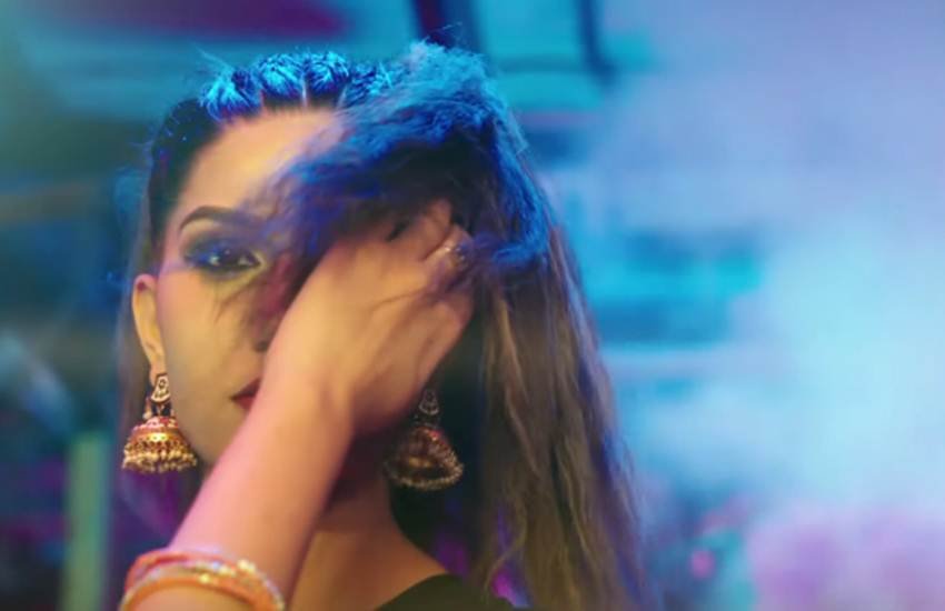 sapna choudhary, sapna choudhary new song, sapna choudhary in rang brown ni, rang brown ni, sapna choudhary dance video, sapna choudhary latest news, sapna choudhary dance video viral, kaptan laadi, सपना चौधरी, सपना चौधरी का नया एल्बम, सपना चौधरी का डांस वीडियो