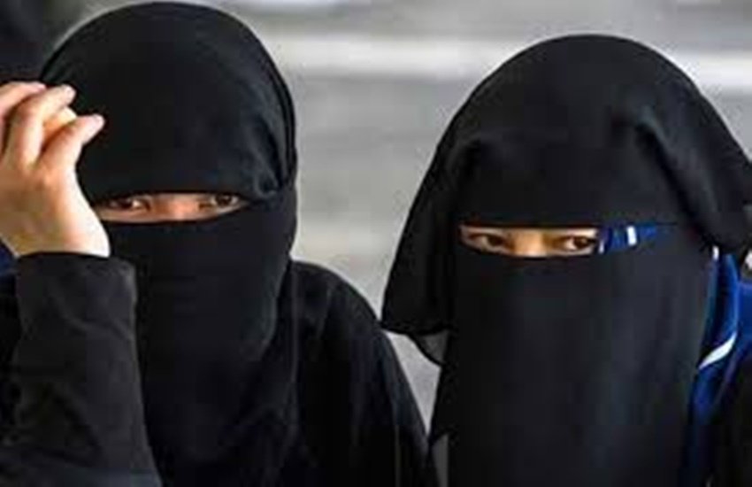 प्रतीकात्मक फोटो ( फोटो सोर्स : फाइनेंसियल एक्सप्रेस )