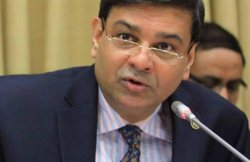 RBI से मोदी को 1.76 लाख करोड़ के फंड को लेकर पूर्व गवर्नर उर्जित पटेल ने दिया था इस्तीफा- पैनल सदस्य