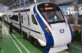 Train 18 Vande Bharat Express, IRCTC 22436 Train Schedule, Train No, Route, Reservation, Ticket Booking, Timing, Running Status, Time Table, Seat Availability: Train 18 Delhi to Varanasi, production grinding halt, ICF, Railway Board, india news, Hindi news, news in Hindi, latest news, today news in Hindi