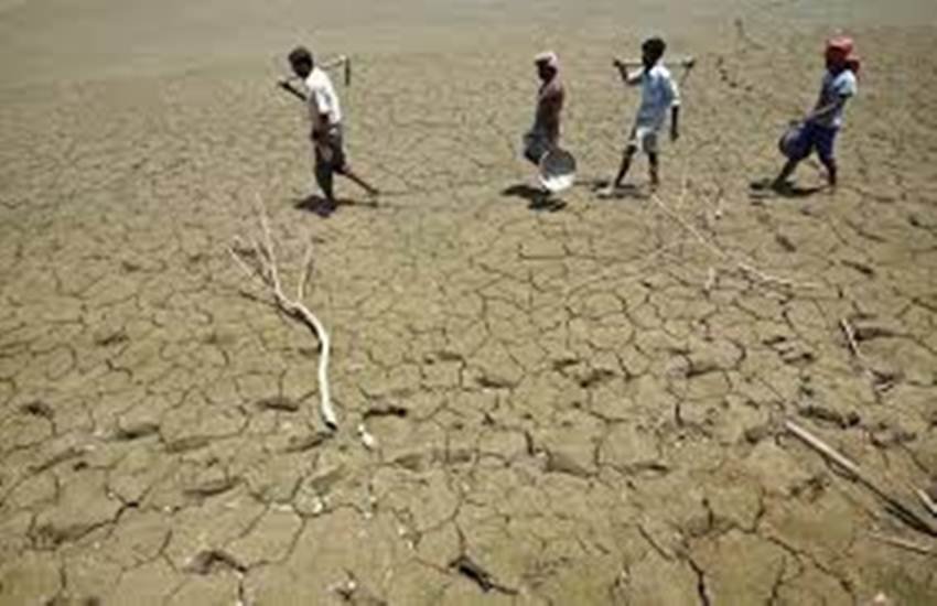 Maharashtra, Maharashtra drought, Beed, Beed drought, water scarcity, Patoda, Busnarwadi, Domari, Disalewadi, IMD, bachelors, water crisis