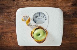 बिना पैसे खर्च किए आप इन आसान उपायों से कम कर सकते हैं वजन