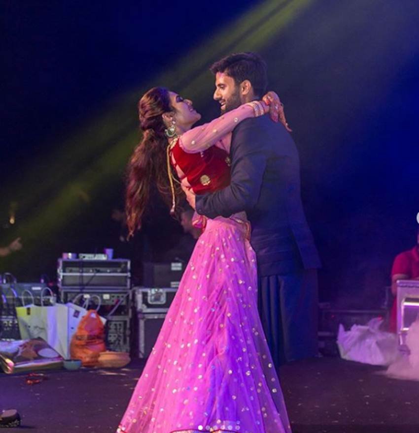 सांसद बनने के बाद नुसरत जहां ने अपने बॉयप्रेंड निखिल जैन संग 19 जून को शादी रचा ली थी।
