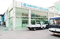Ashok Leyland: मंदी का असर, कंपनी ने कर्मचारियों को दिया नौकरी छोड़ने का ऑफर