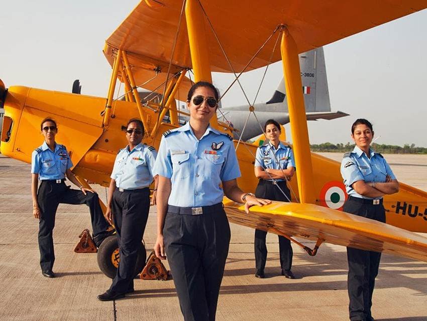 शालिजा को 2300 घंटे की उड़ान का अनुभव है। इसी योग्यता के आधार पर वायुसेना ने उन्हें स्थाई कमीशन देने का फैसला किया। (Photo: @AvishekDhar/fb)