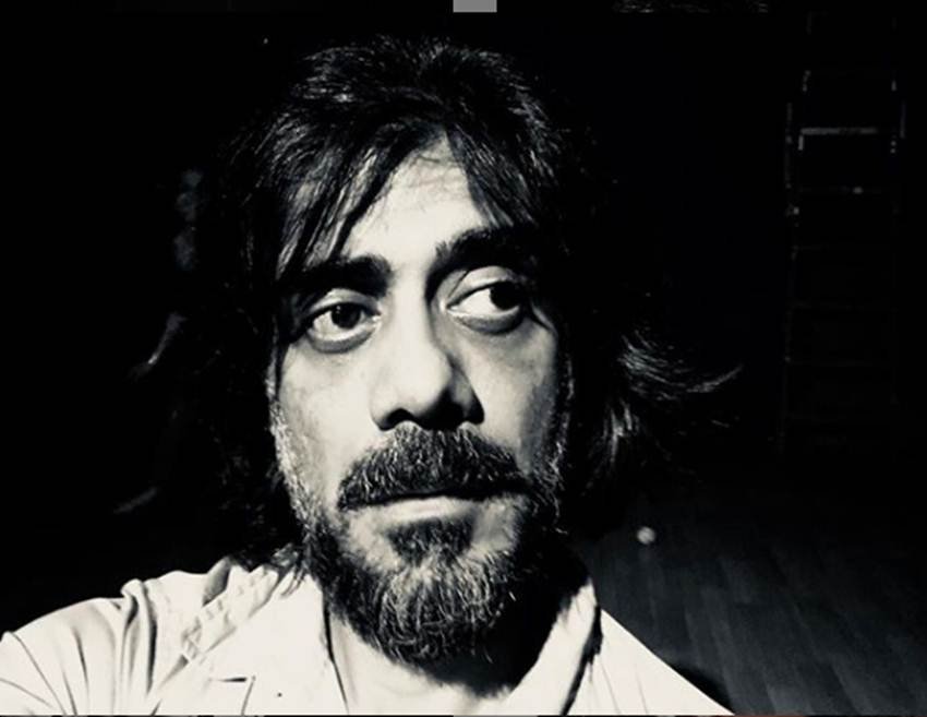 рдЗрди рджреЛ рдореМрдХреЛрдВ рдиреЗ рд╕реМрд░рдн рд╕рдЪрджреЗрд╡рд╛ рдХреЛ рдШрд░-рдШрд░ рдореЗрдВ рдкреЙрдкреБрд▓рд░ рдХрд░ рджрд┐рдпрд╛ред рдЖрдЬ рд╕реМрд░рдн рдХреЗ рдкрд╛рд╕ рдирд╛рдо рдХреЗ рд╕рд╛рде рдкреИрд╕рд╛ рдФрд░ рдХрд╛рдо рджреЛрдиреЛрдВ рд╣реИред