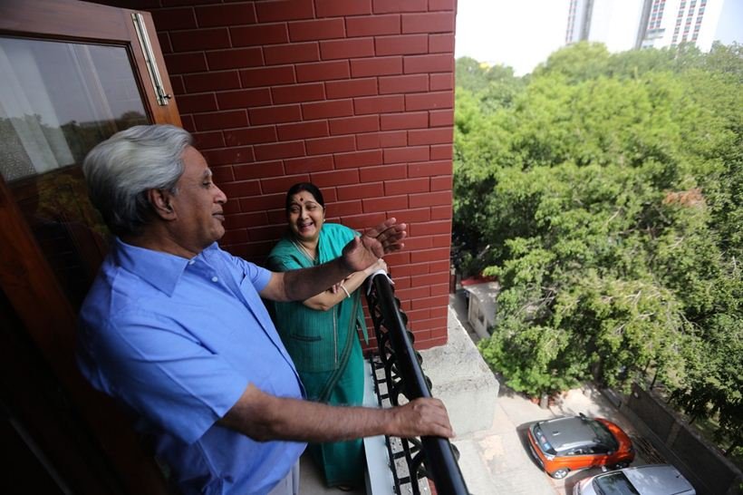 Sushma swaraj, marriage, Sushma swaraj love marriage, Sushma swaraj love story, Sushma swaraj latest news, Sushma swaraj politics, Sushma swaraj, sushma swaraj twitter, sushma, sushma swaraj age, sushma swaraj husband, sushma swaraj health, sushma swaraj daughter, sushma swaraj kidney transplant"
