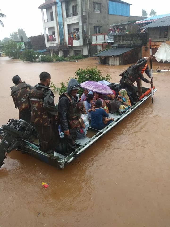 karnataka, karnataka news, karnataka floods, karnataka floods live updates, karnataka floods news, karnataka rain, karnataka rains news, karnataka rains latest news, weather, karnataka weather, bangalore news, banaglore weather, bangalore live news, karnataka rain latest news, indian amry, indian airforce, indian navy, CRPF, NDRF