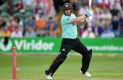 T20 Blast 2019: ऑस्ट्रेलियाई वनडे टीम के कप्तान एरोन फिंच ने खेली तूफानी पारी, 52 गेंद पर जड़ दिया शतक, देखें VIDEO