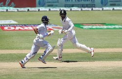 India vs West Indies 1st Test: अजिंक्य रहाणे बने टीम इंडिया का सहारा, बारिश के कारण 68.5 ओवर का ही खेल हुआ