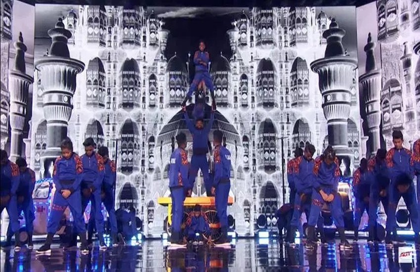 America’s Got Talent, latest act in America’s Got Talent, america got talent 2019, america got talent 2019 judges, america got talent 2019 vote, america got talent 2019 Indian, Indian Acrobatic Dance Crew