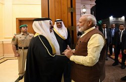 मुस्लिम देशों में मोदी का जलवा, UAE में मिला सर्वोच्च सम्मान, अब बहरीन ने 250 भारतीय कैदियों की सजा की माफ
