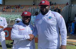 IND vs WI: डेब्यू मैच में ही रहकीम कार्नवाल ने बना दिया विश्व रिकॉर्ड, क्रिकेट इतिहास में नहीं हुआ ऐसा