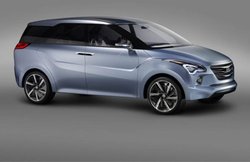 Maruti Ertiga को कड़ी टक्कर देने की तैयारी में जुटी Hyundai, लॉन्च करेगी यह MPV