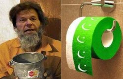 Google पहले पाकिस्तानी झंडे को बता चुका है Best Toilet Paper in the World? अब PM इमरान खान को ‘Bhikhari’, जानें वजह