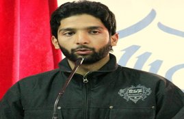 Asif Sultan,Greater Kashmir,Independence Day,Irfan Amin Malik,journalist arrested,Kashmir,kashmir journalist,Kashmir journalist arrested,Kashmir latest news,Kashmir media,kashmir news,kashmir newspapers, Article 370
