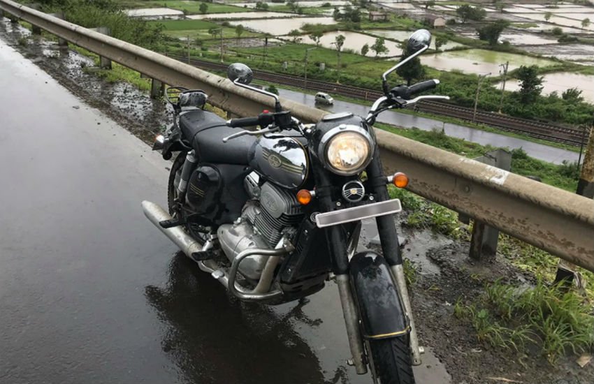 Jawa bike getting rust, Jawa motorcycle body parts rust, Jawa bike rust, Jawa bike delivery, Jawa booking, Jawa price, Jawa bike updated news, Jawa bike upcoming news