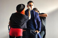 VIDEO: सेना की ड्यूटी पूरी करने के बाद फिर से बिजी हुए महेंद्र सिंह धोनी, कर रहे यह काम