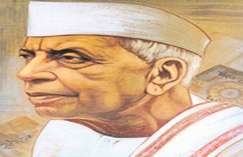 भारत-भारती’ (1912) मैथिलीशरण गुप्त की सबसे प्रसिद्ध रचना है।