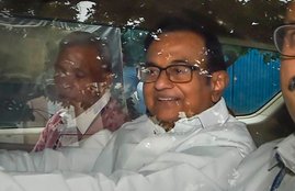 INX Media Scam Case, INX Media Scam, INX Media Case, P Chidambaram, Congress Leader, INC, Former FM, SG, Tushar Mehta, CBI, Remand, Sit, Chair, National News, India News, Hindi News, Jansatta News, Hindi News